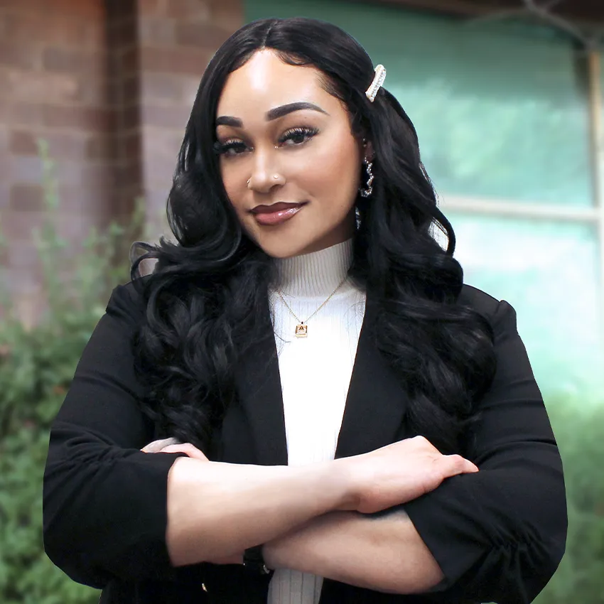 Aja Suarez-Huff
